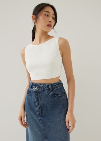 Ora Boat Neck Crop Top